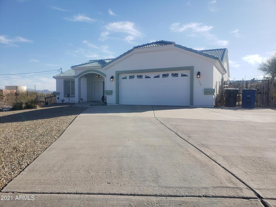 1055 N 328th Ave., Wickenburg, AZ 85390