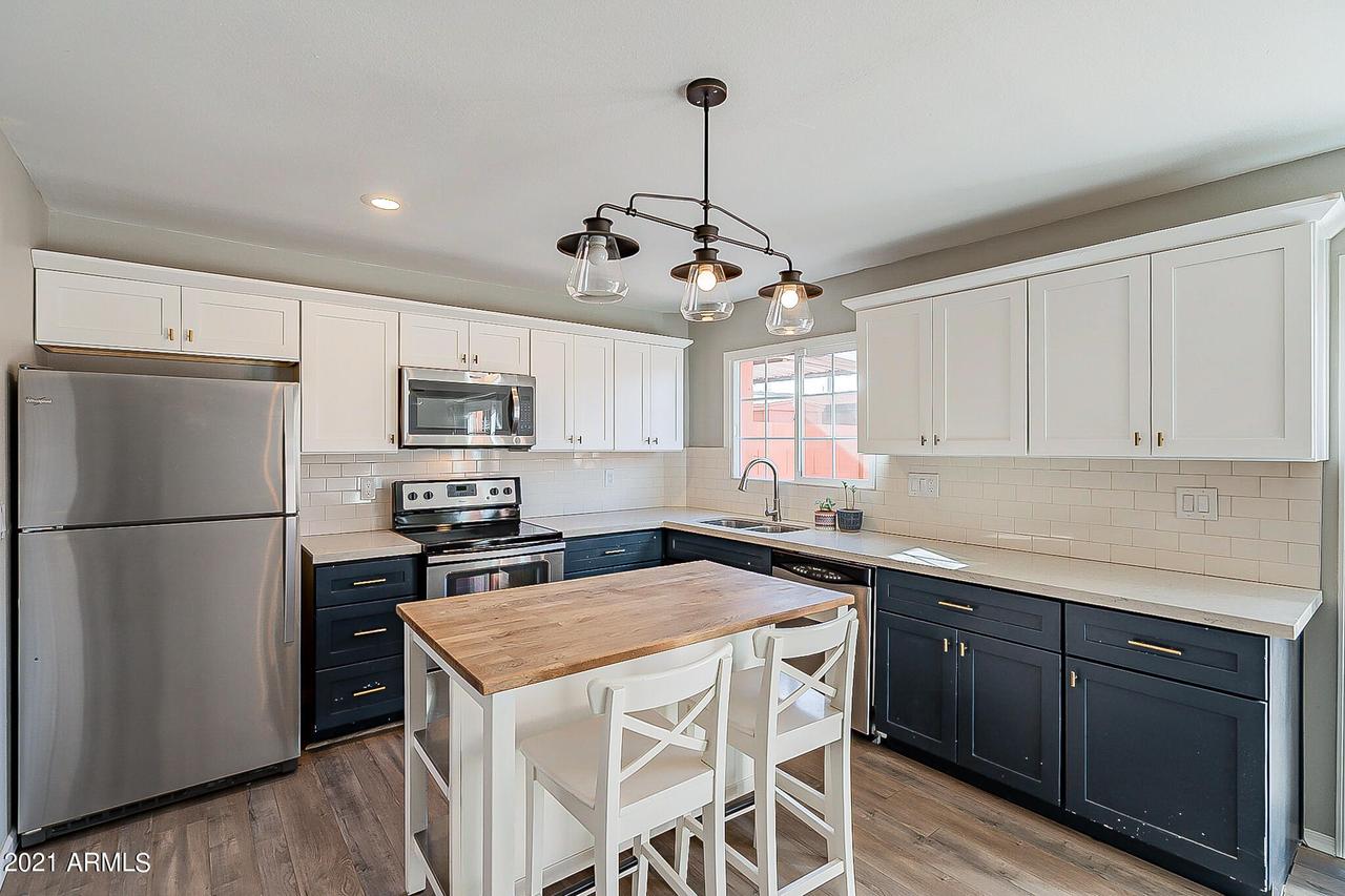 2854 E Clarendon Ave., Phoenix, AZ 85016