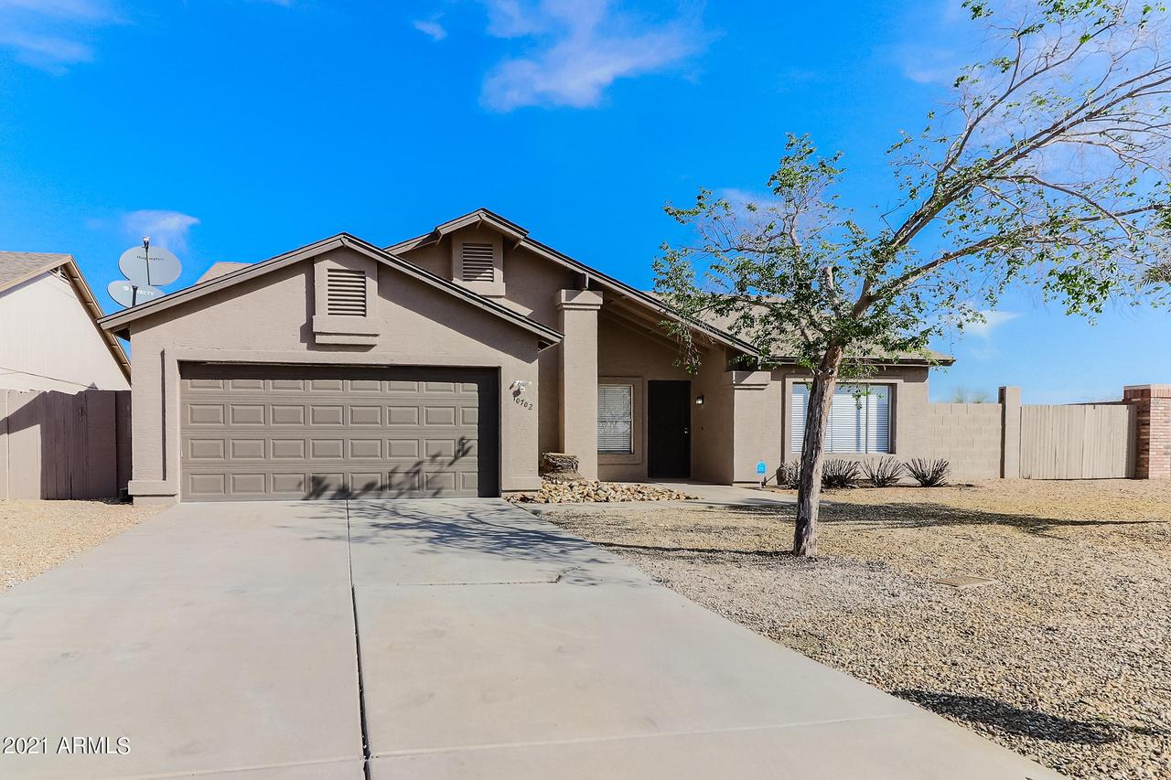 10702 W Orangewood Ave., Glendale, AZ 85307