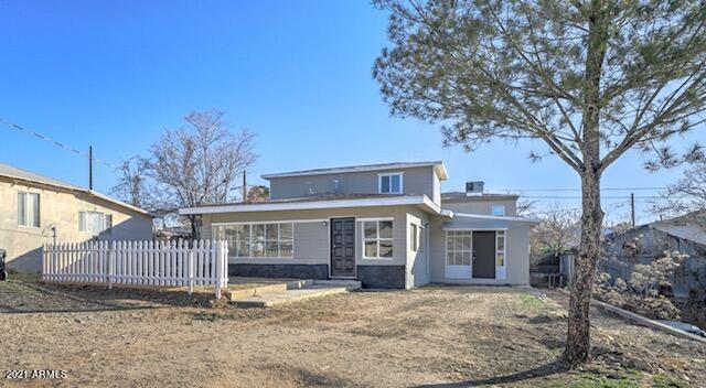 667 S East St., Globe, AZ 85501