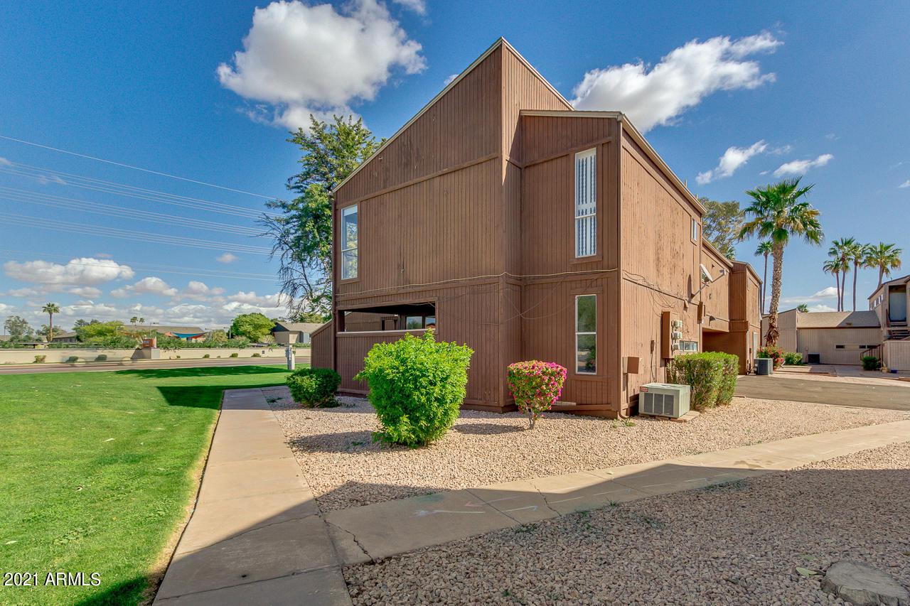 2672 E Silk Oak Dr., Tempe, AZ 85288