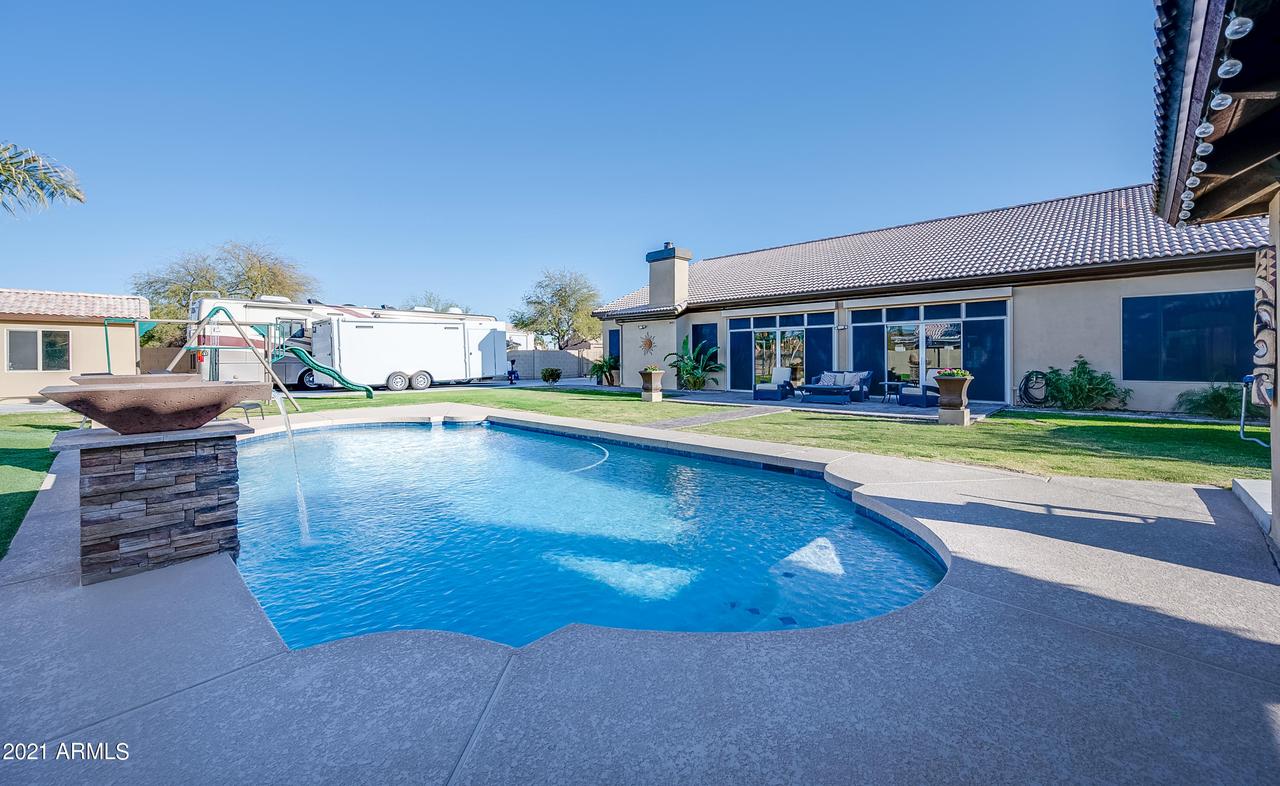 4532 W Soft Wind Dr., Glendale, AZ 85310