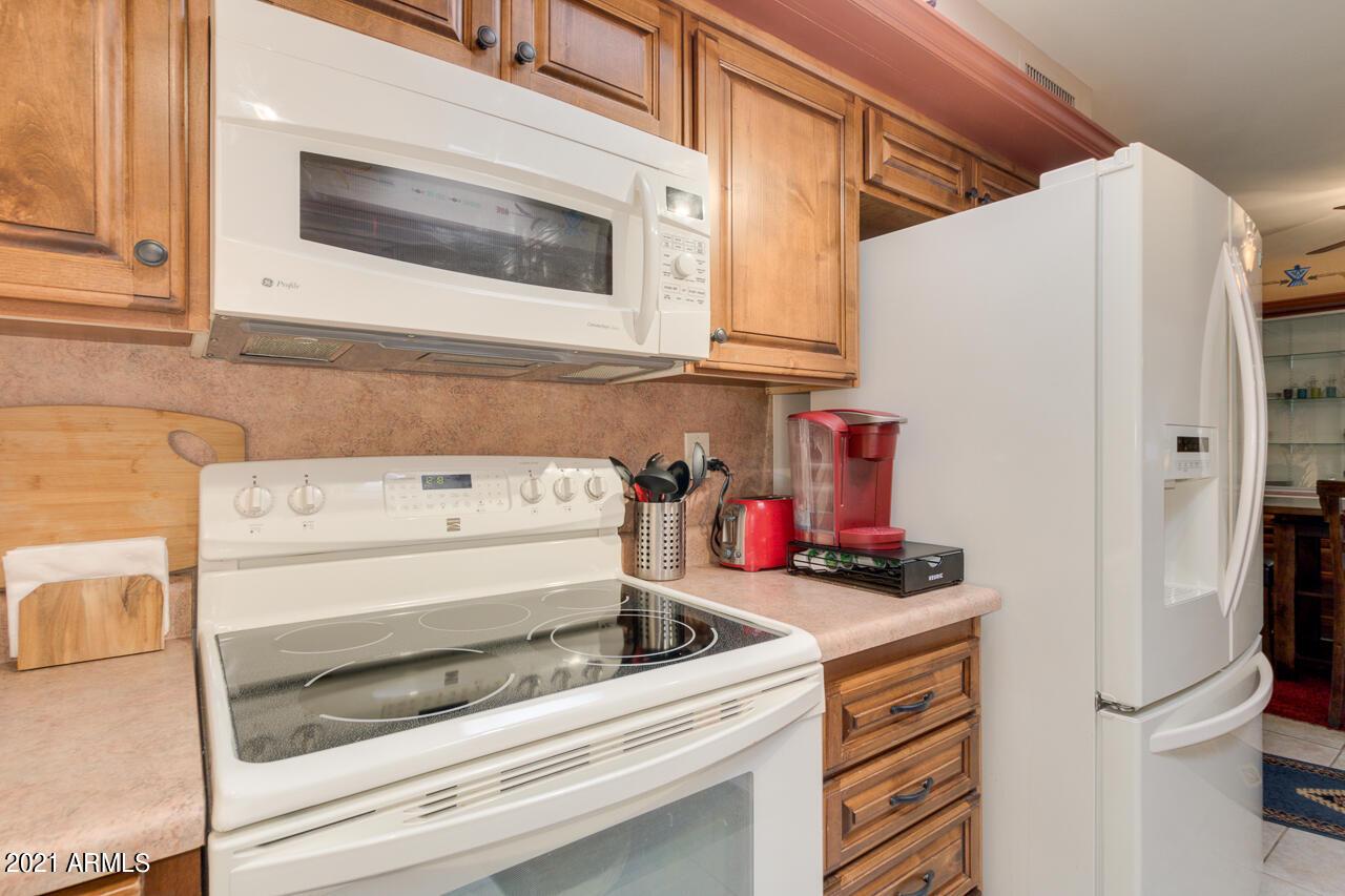 9970 W Royal Oak Rd. #Q, Sun City, AZ 85351