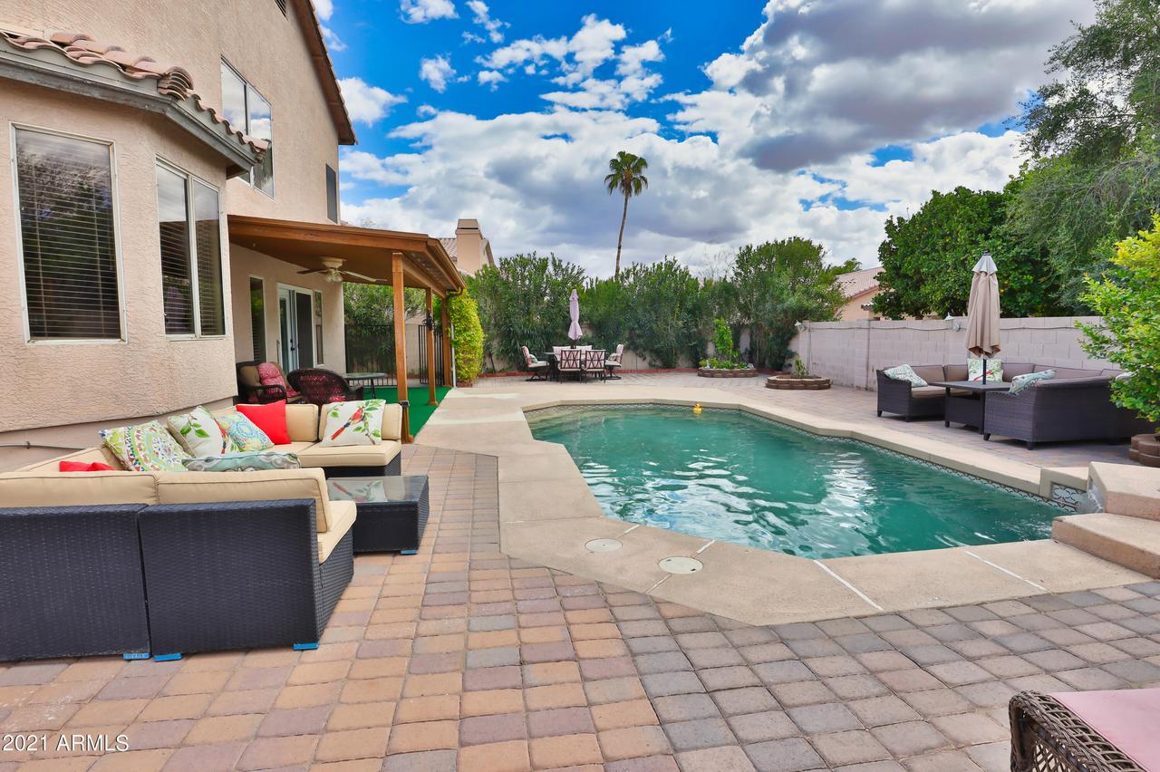 907 W Spur Ave., Gilbert, AZ 85233