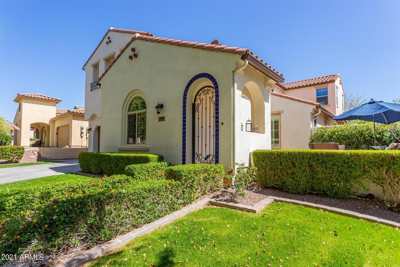 20985 W Eastview Way, Buckeye, AZ 85396