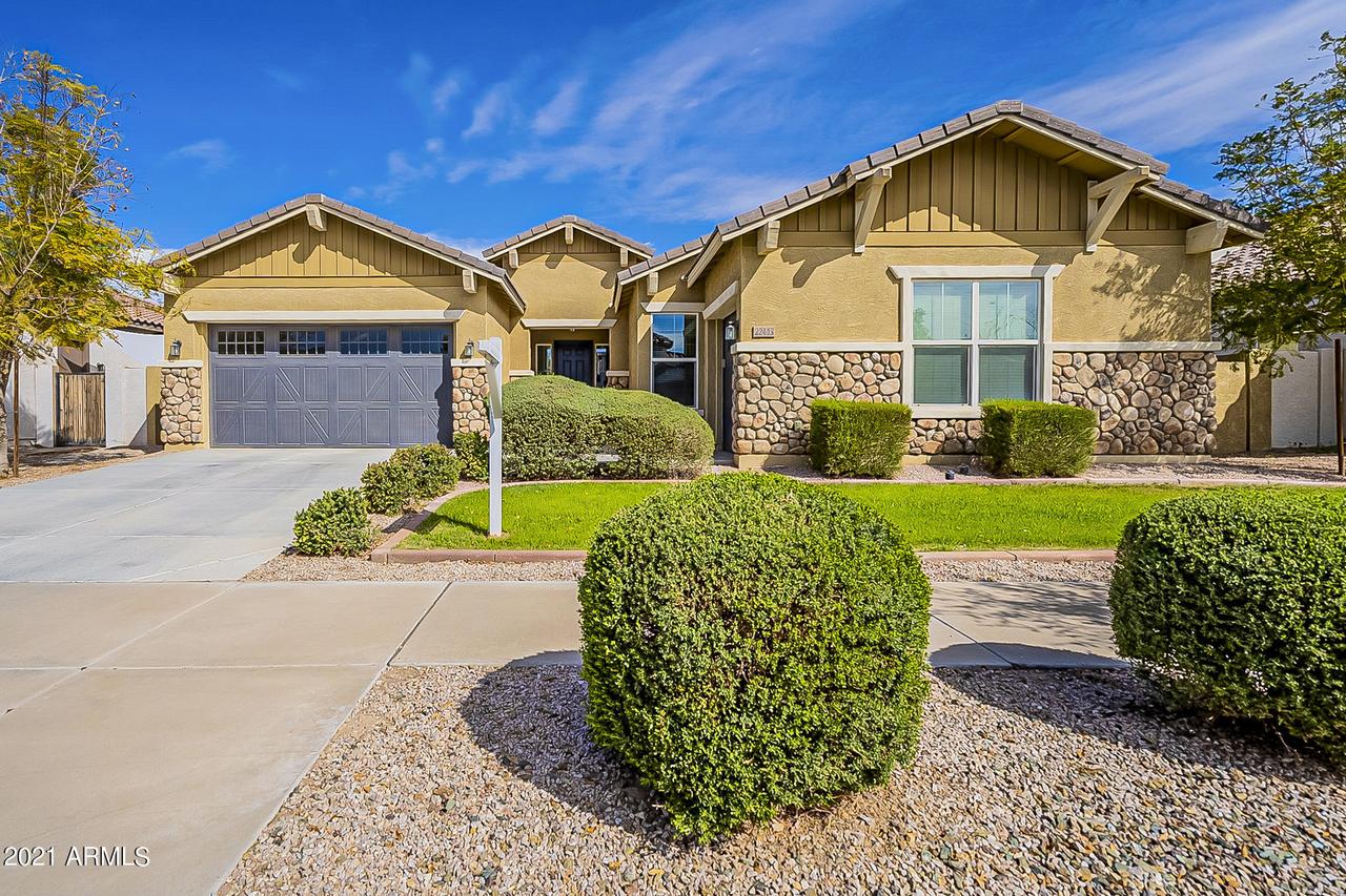22442 E Pecan Ln., Queen Creek, AZ 85142