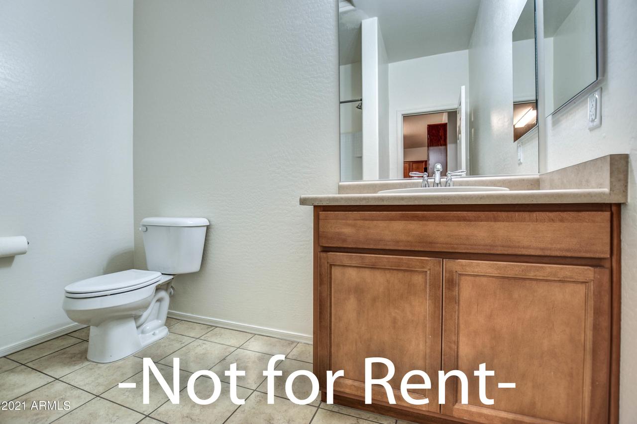 5721 N 71st Dr., Glendale, AZ 85303