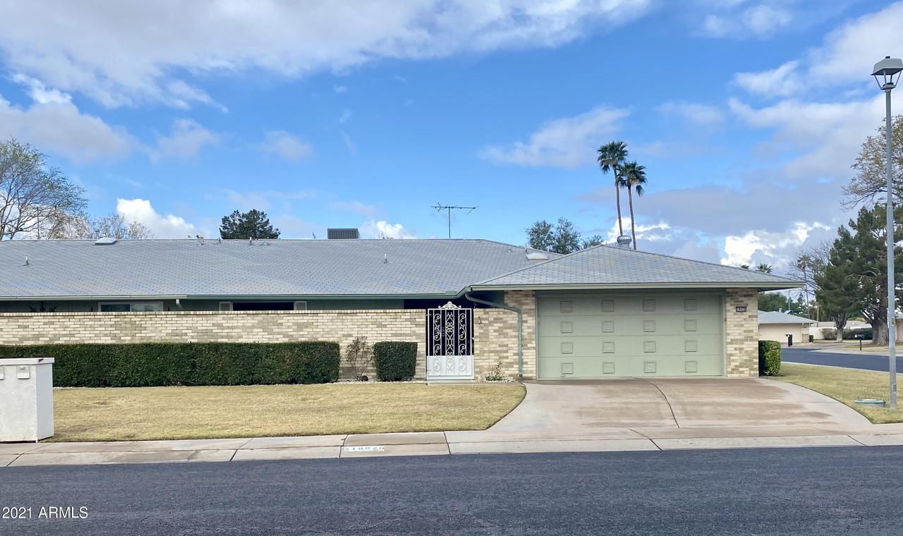 18026 N Conestoga Dr., Sun City, AZ 85373