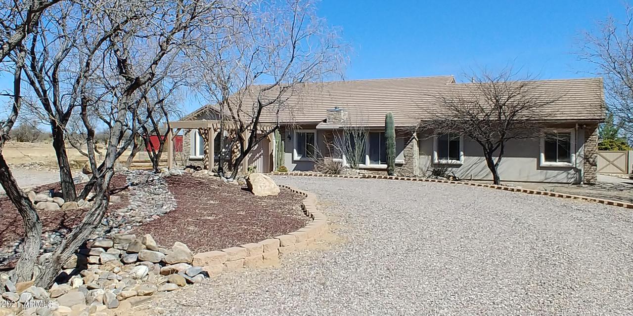 5581 E Calle Del Narcisco, Hereford, AZ 85615