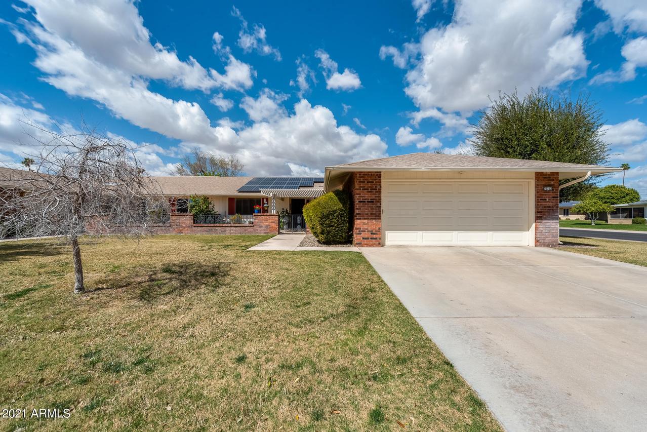 10202 W Highwood Ln., Sun City, AZ 85373