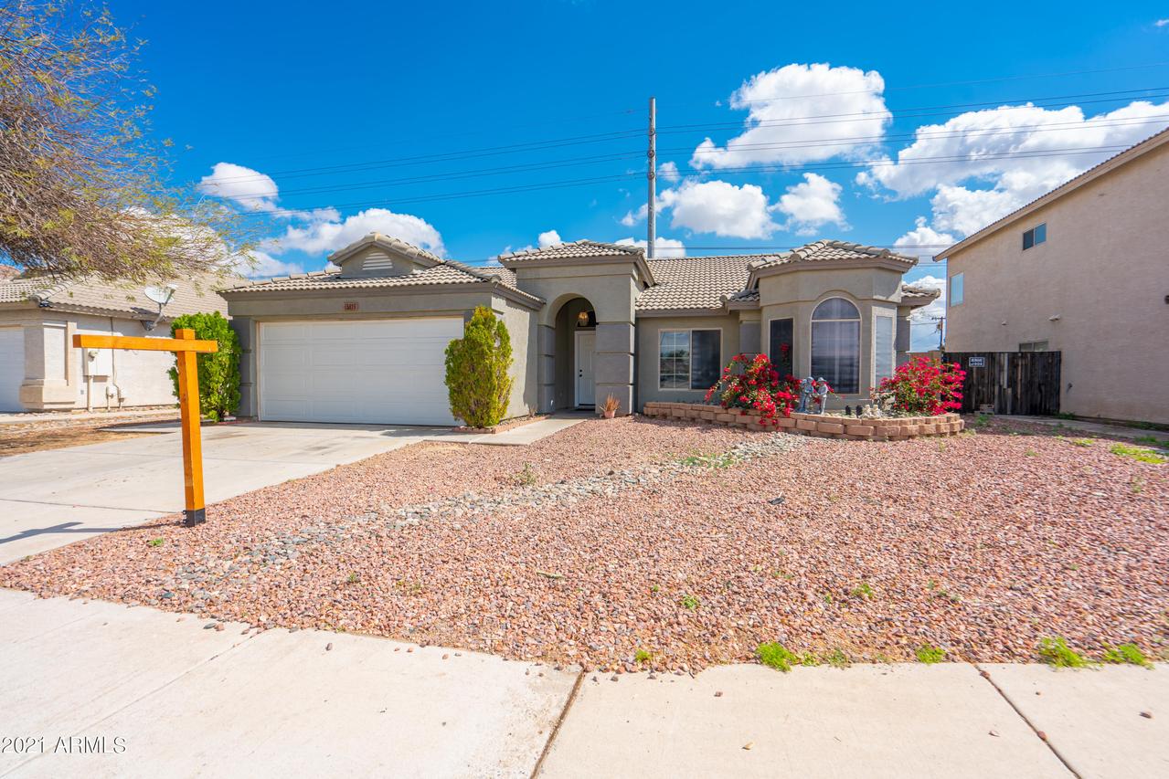 15813 N Gil Balcome St., Surprise, AZ 85374