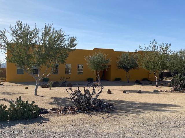 1911 W Mesquite St., Phoenix, AZ 85086