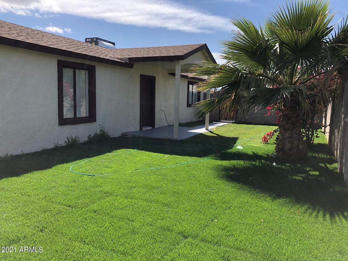 3702 W Hadley St., Phoenix, AZ 85009