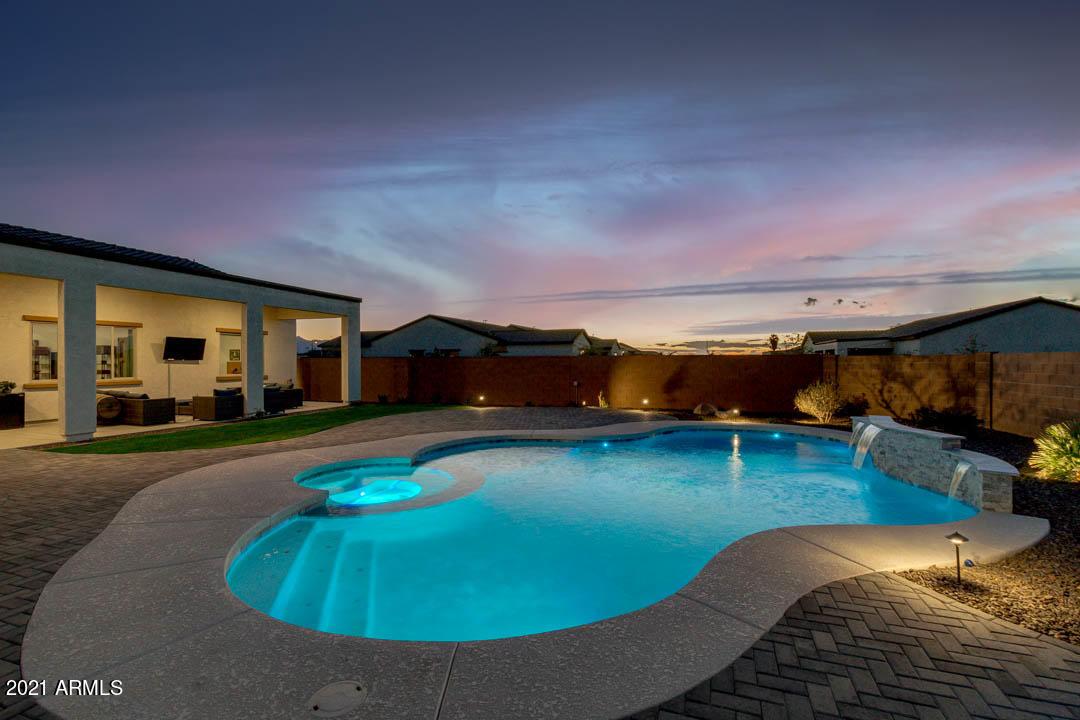 2212 W Allen St., Phoenix, AZ 85041