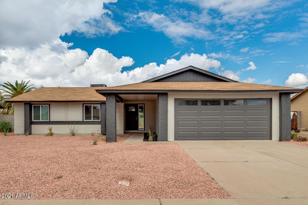 1524 W Comstock Dr., Chandler, AZ 85224