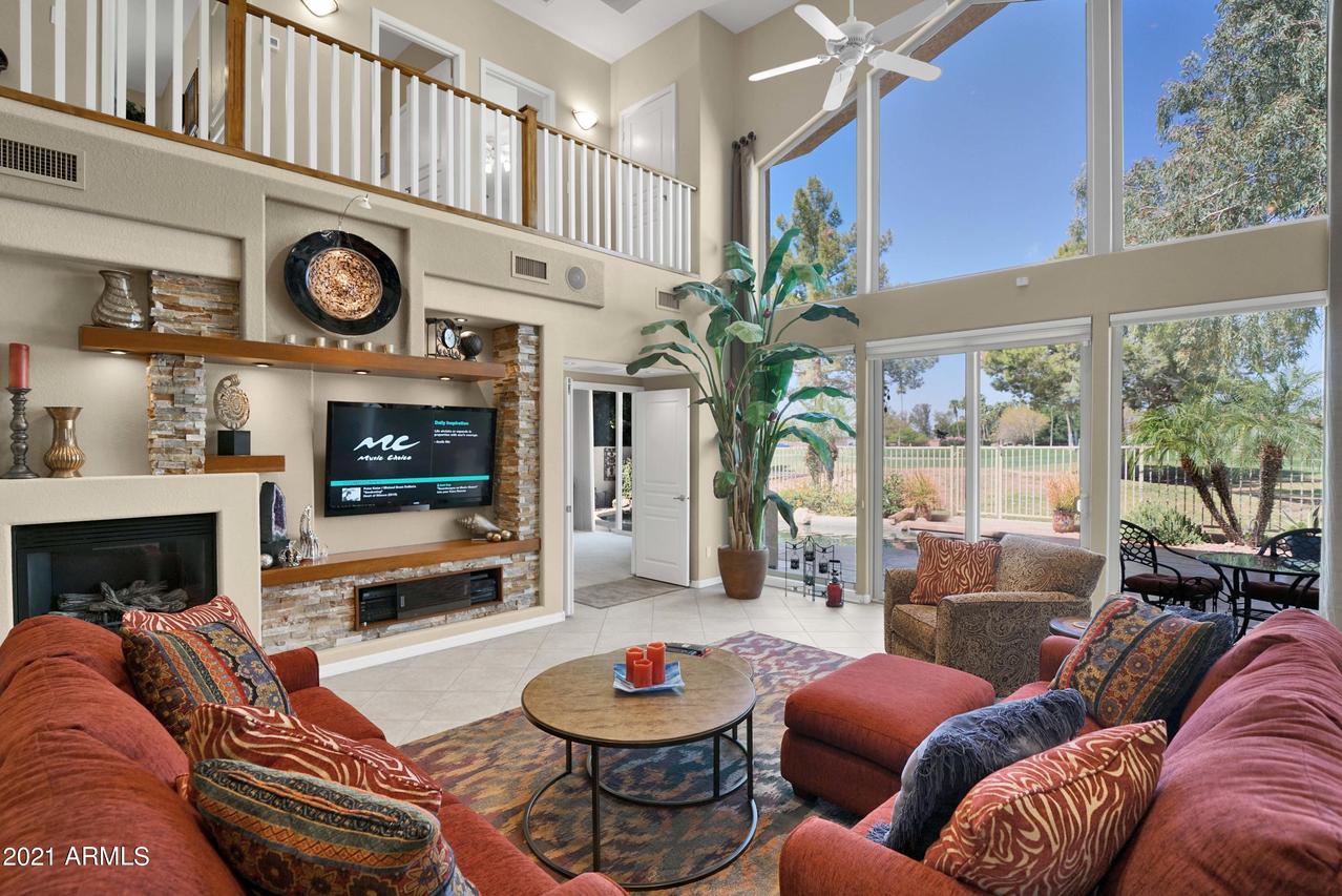 19616 N 71st Ave., Glendale, AZ 85308