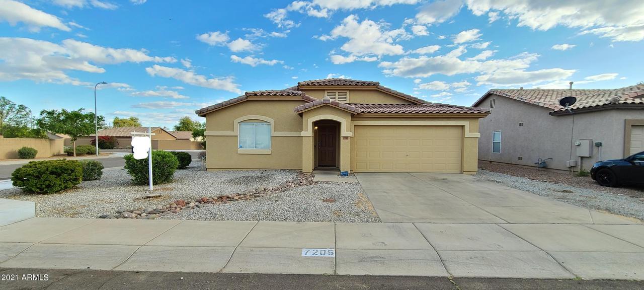 7205 W Hess Ave., Phoenix, AZ 85043