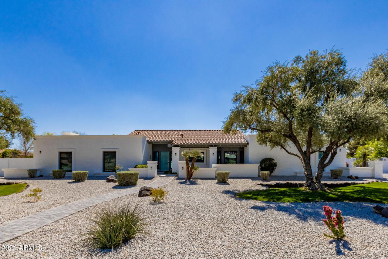 6327 W Bloomfield Rd., Glendale, AZ 85304