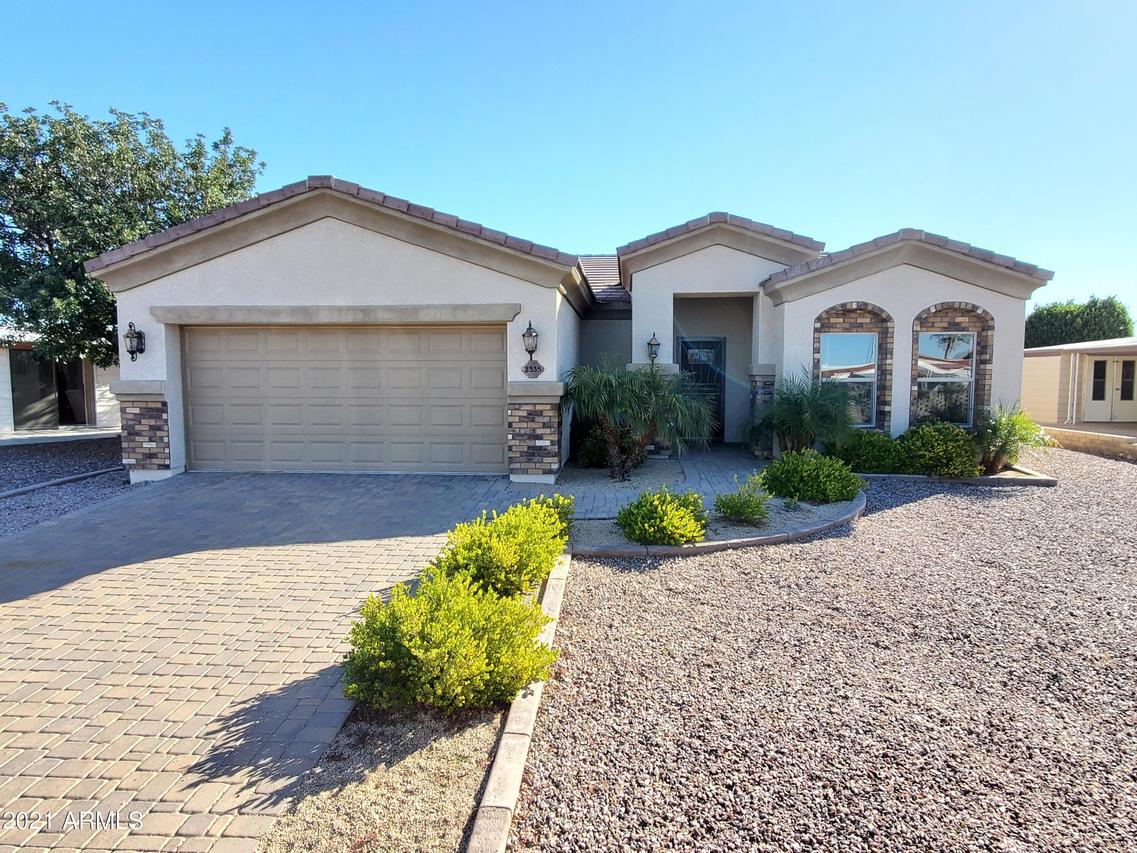 2335 N Nicklaus Dr., Mesa, AZ 85215