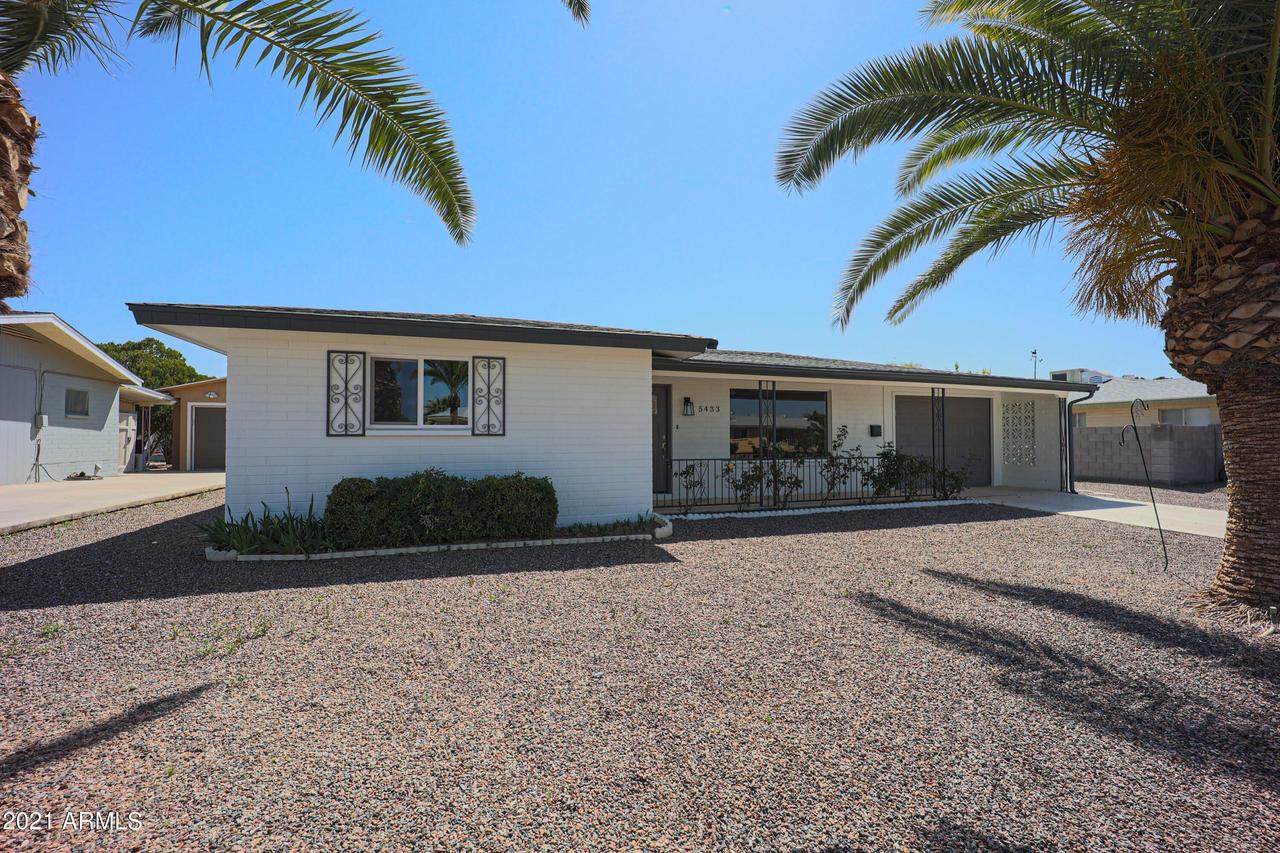 5433 E Dallas St., Mesa, AZ 85205