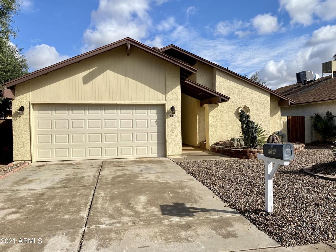 4412 W Kimberly Way, Glendale, AZ 85308