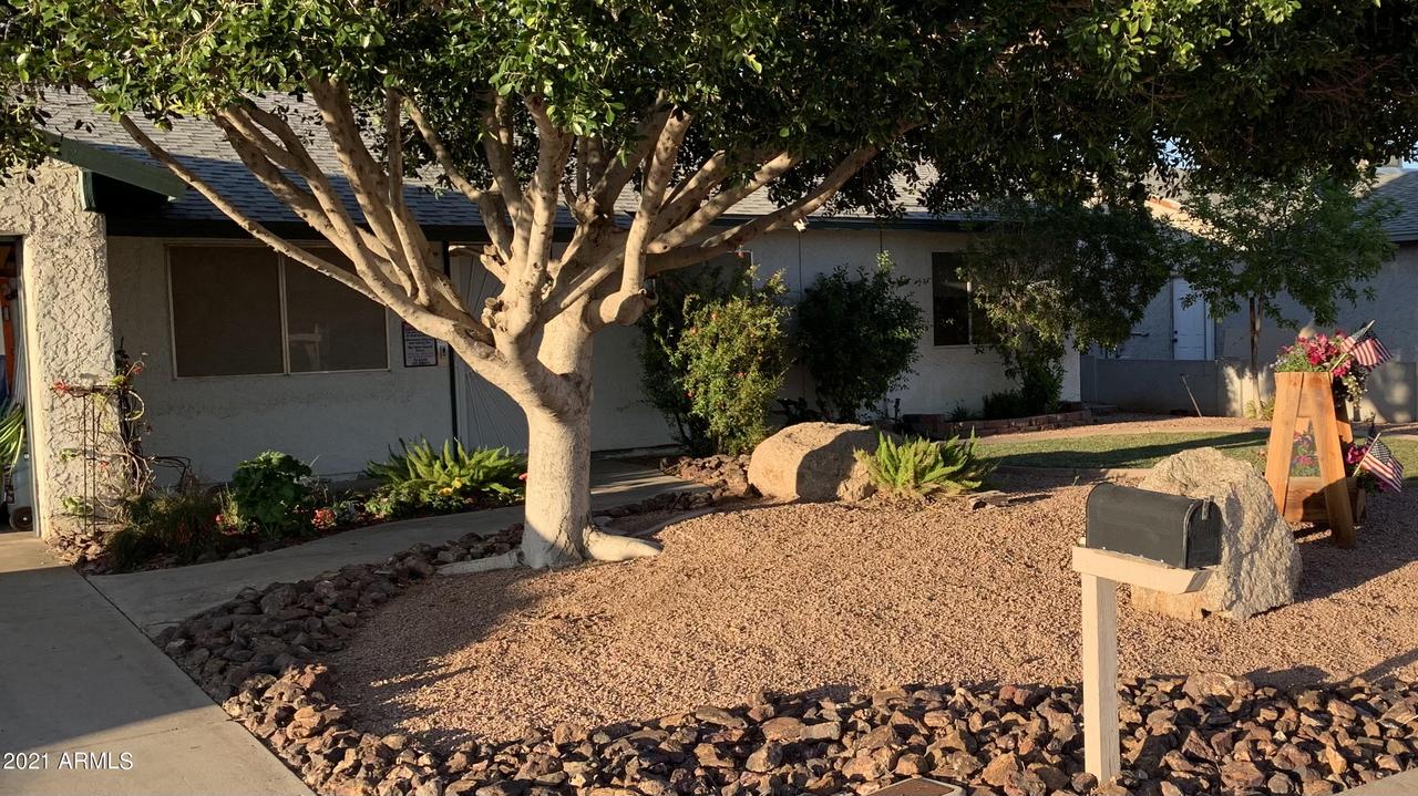 2122 W Wahalla Ln., Phoenix, AZ 85027