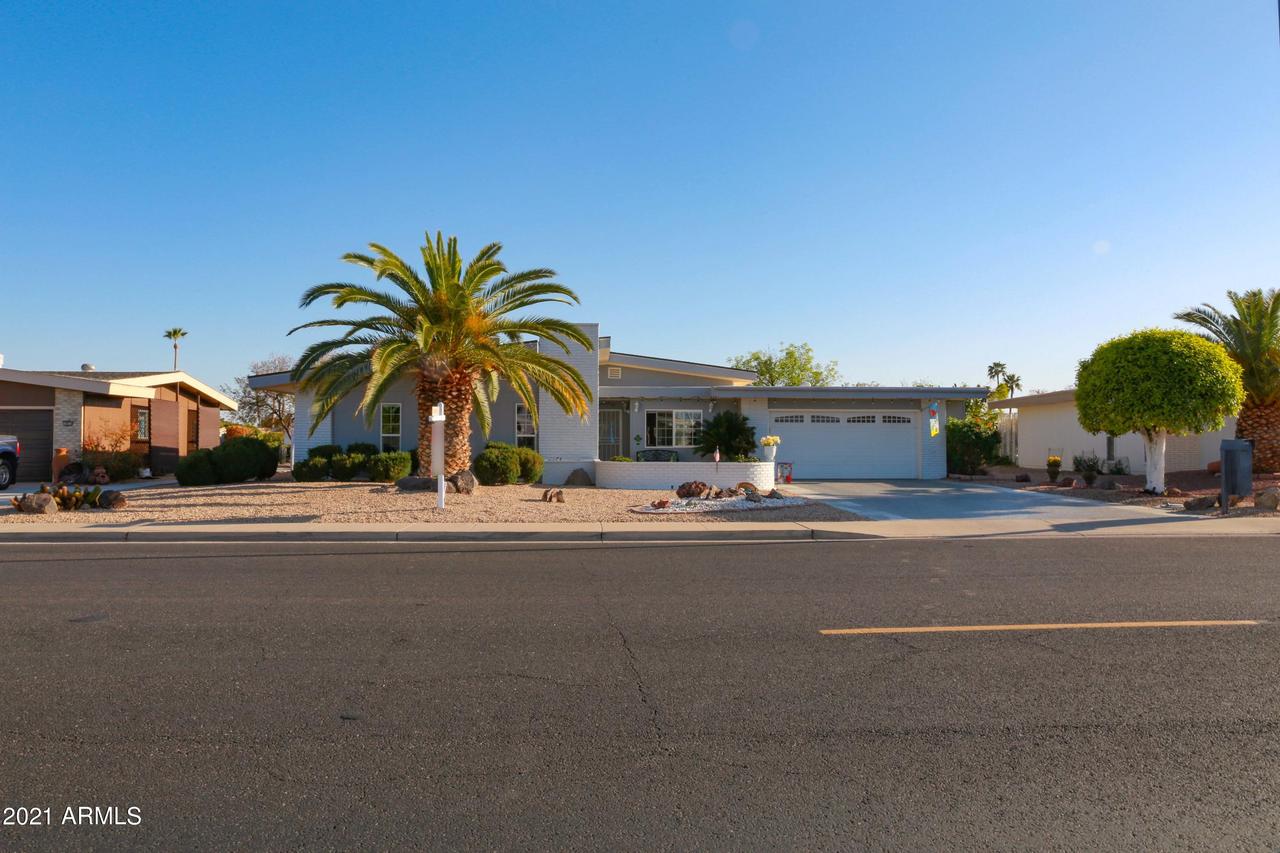 10617 W Boswell Blvd., Sun City, AZ 85373