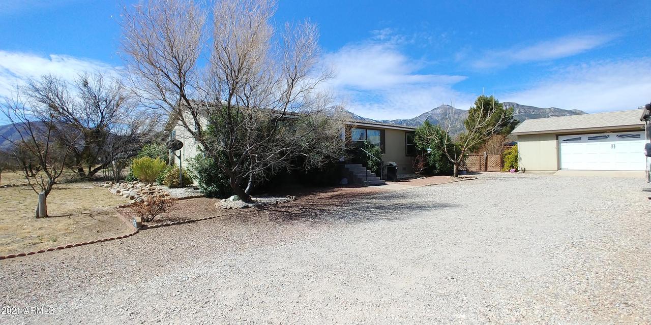 7690 S Circle S Dr., Hereford, AZ 85615