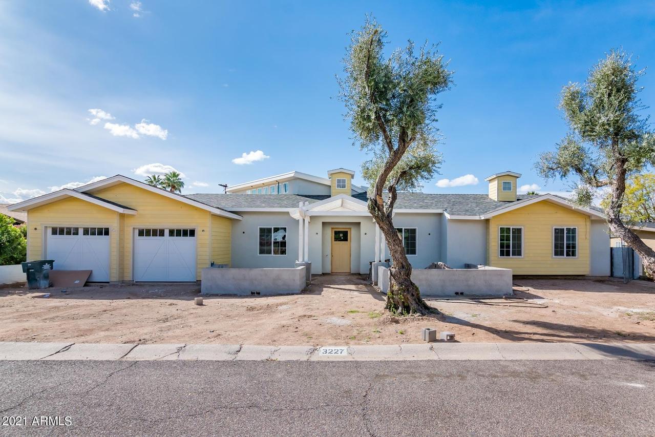 3227 E Hazelwood St., Phoenix, AZ 85018