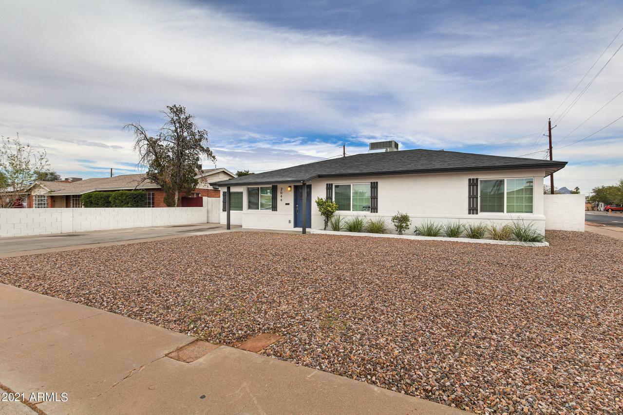 2044 E Granada Rd., Phoenix, AZ 85006