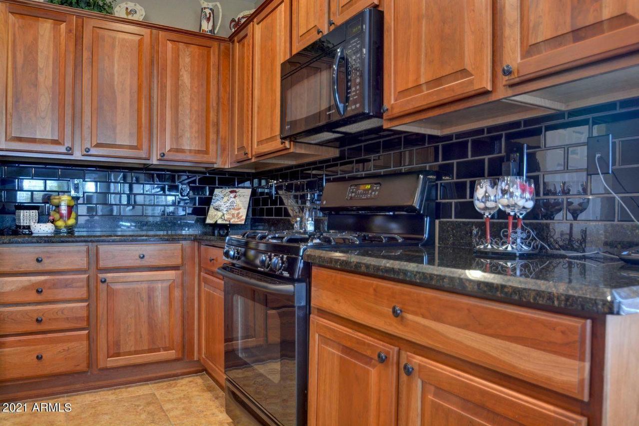 41321 N Prestancia Dr., Phoenix, AZ 85086