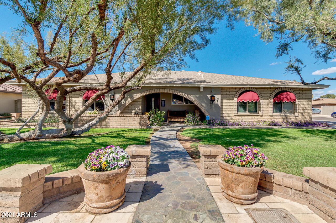 4452 W Windrose Dr., Glendale, AZ 85304