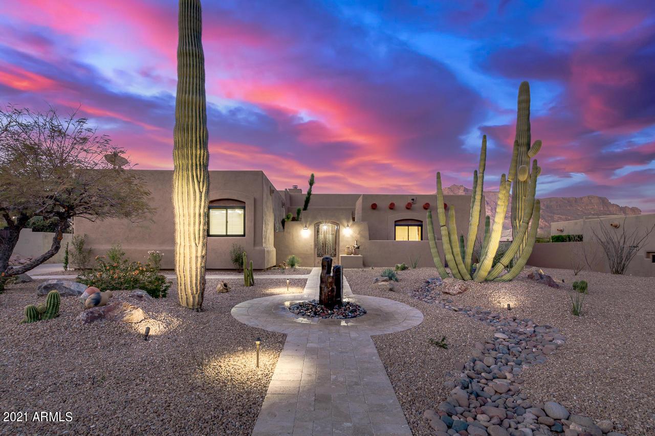 9870 E Little Nugget Way, Gold Canyon, AZ 85118