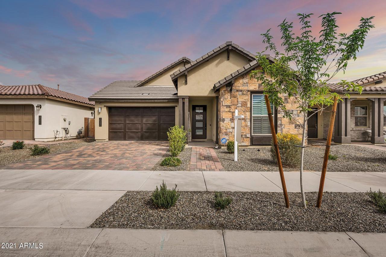 20890 E Cattle Dr., Queen Creek, AZ 85142