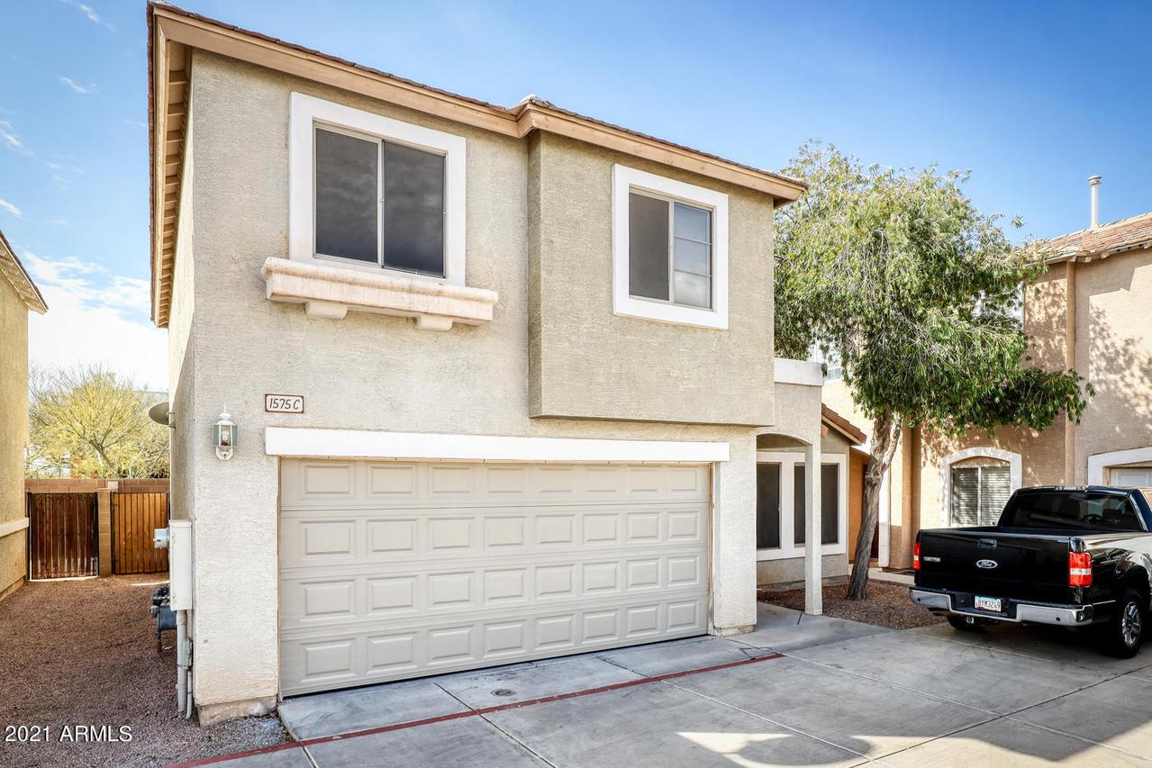 1575 E Betsy Ln. #C, Gilbert, AZ 85296