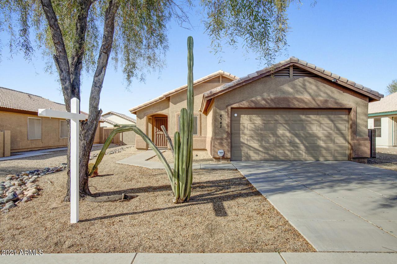 8542 W El Caminito Dr., Peoria, AZ 85345