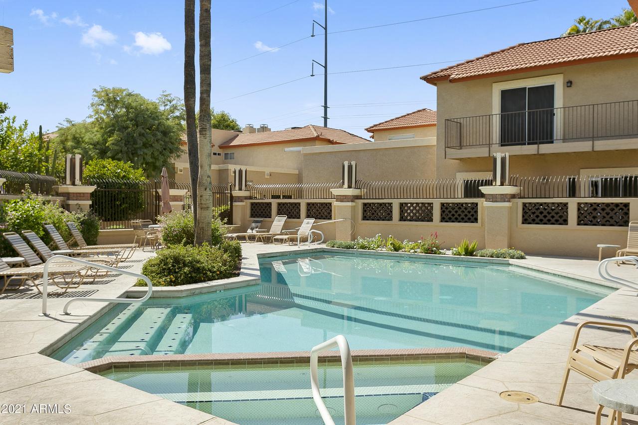 10410 N Cave Creek Rd. #1029, Phoenix, AZ 85020