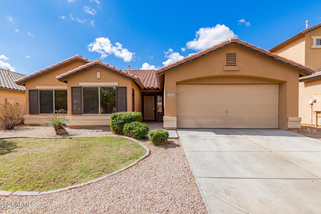 5368 N Rattler Way, Litchfield Park, AZ 85340