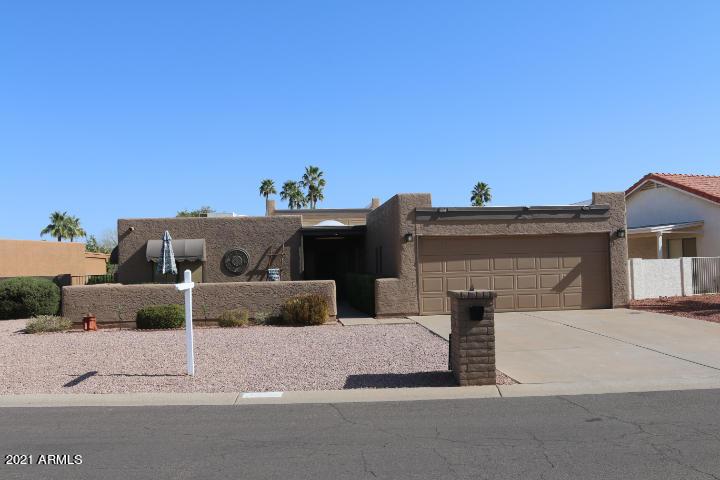 9220 E Parkside Dr., Sun Lakes, AZ 85248