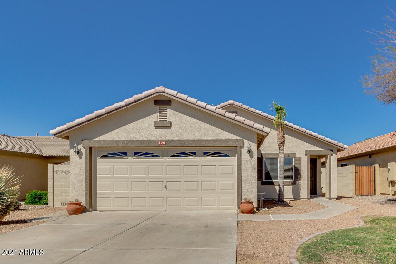 3590 E Woodside Way, Gilbert, AZ 85297