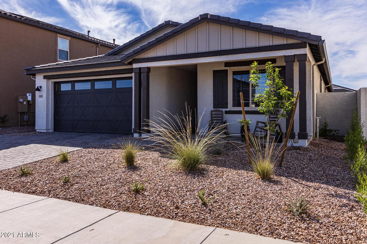 10119 E Revolution Dr., Mesa, AZ 85212