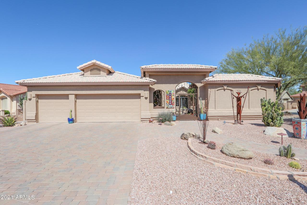 10060 E Emerald Dr., Sun Lakes, AZ 85248