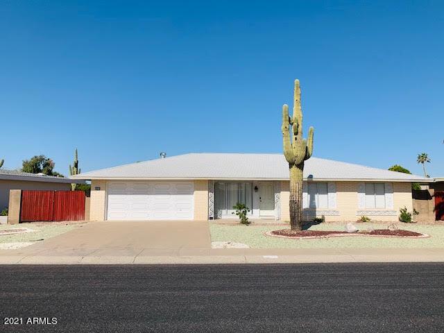 16214 N Meadow Park Dr., Sun City, AZ 85351