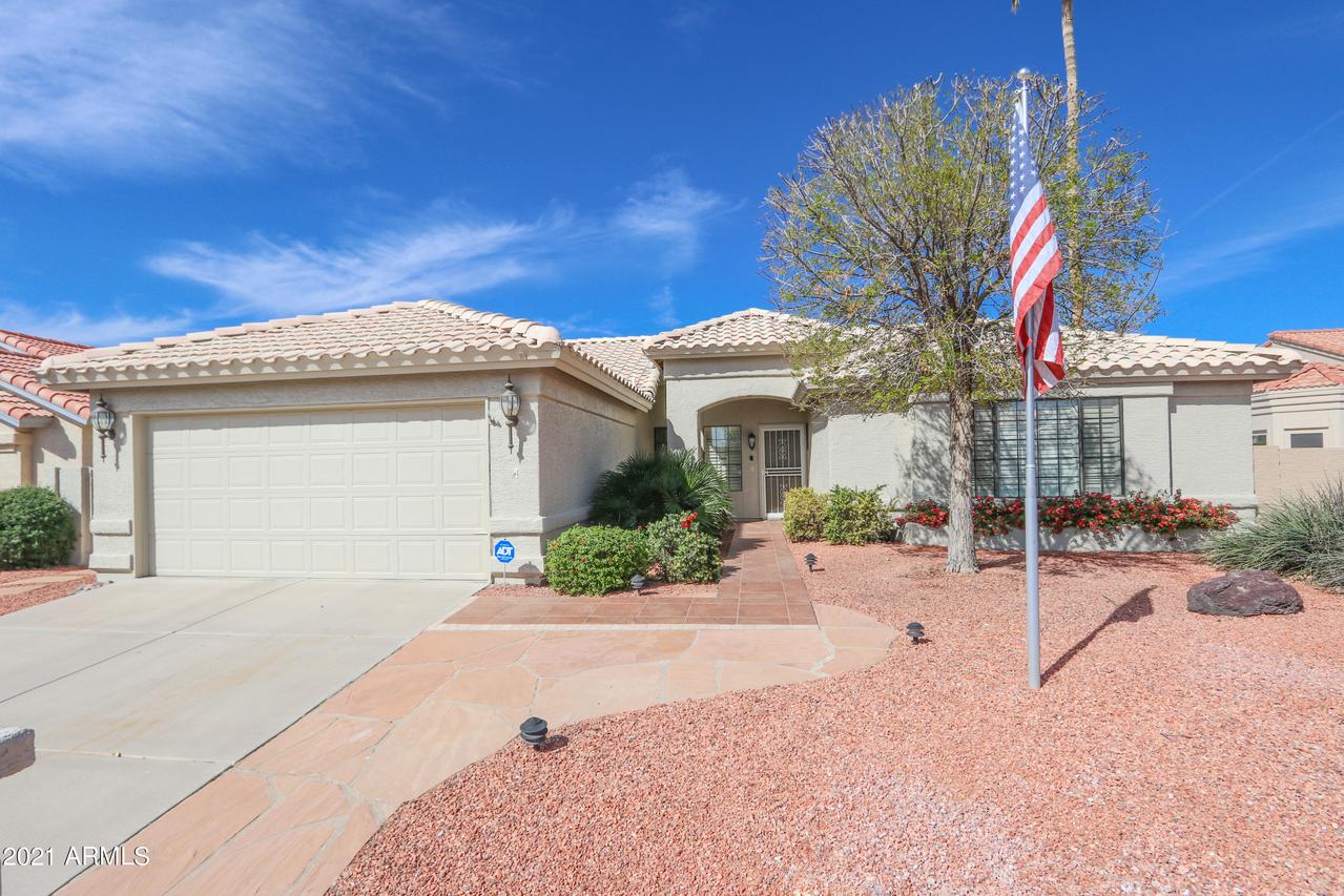26422 S Boxwood Dr., Sun Lakes, AZ 85248
