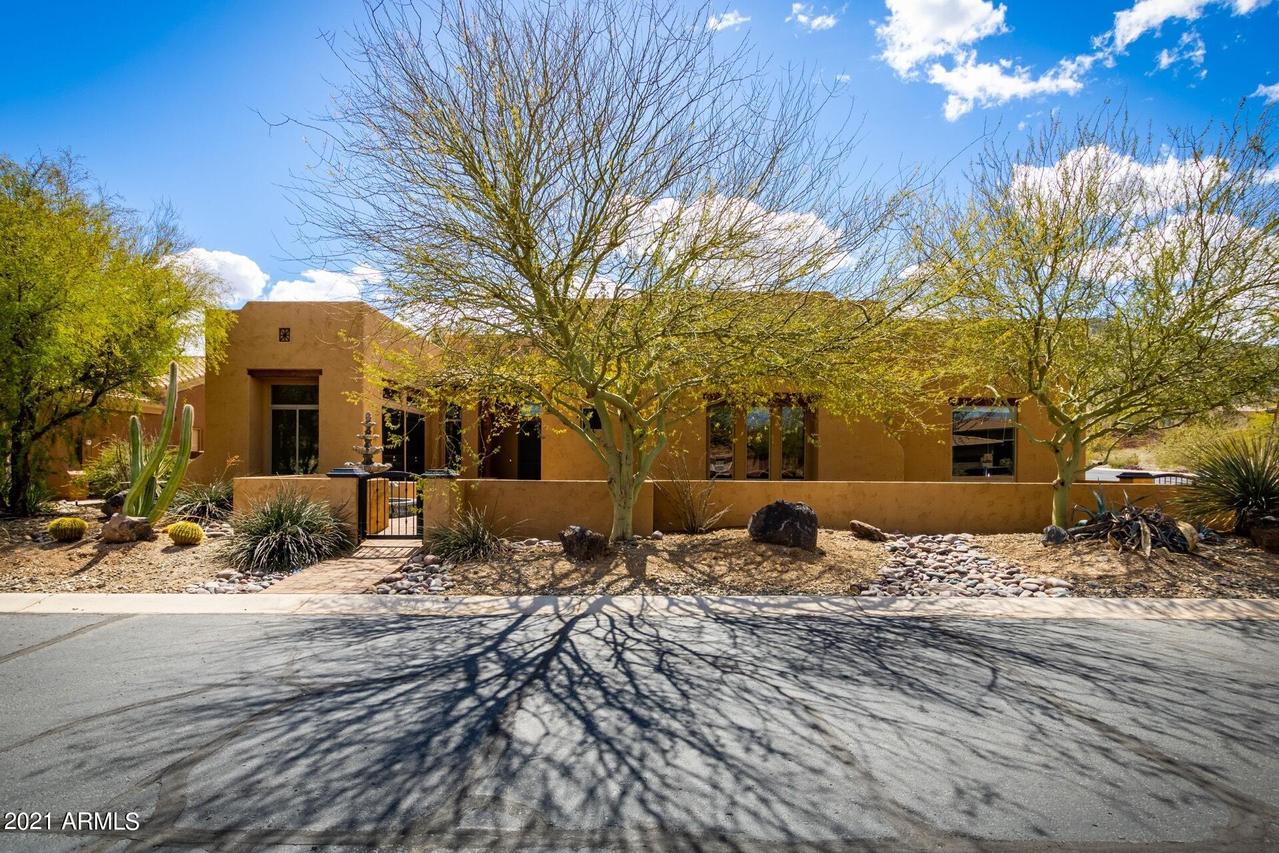 1623 W Moody Tr., Phoenix, AZ 85041