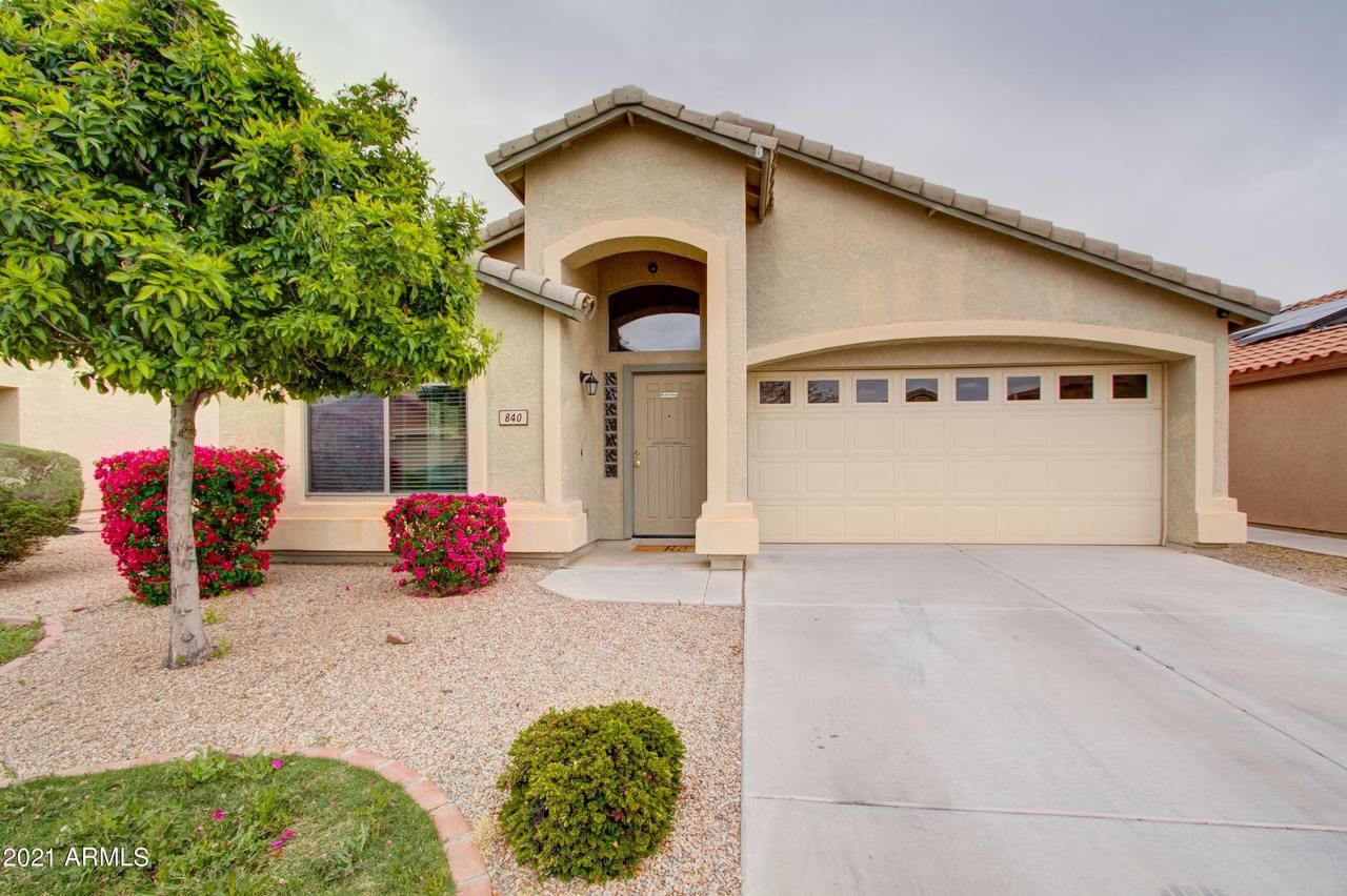 840 W Cedar Tree Dr., San Tan Valley, AZ 85143