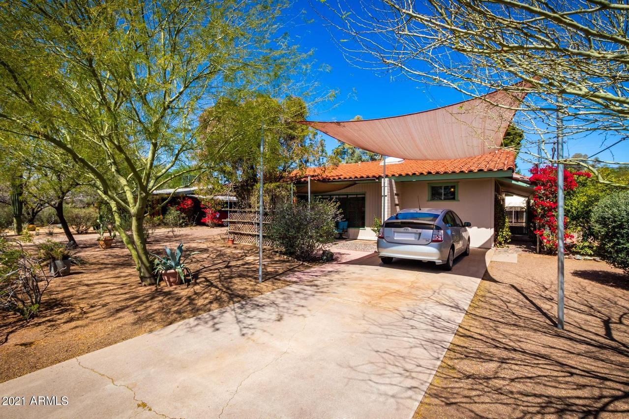 702 W Howe St., Tempe, AZ 85281