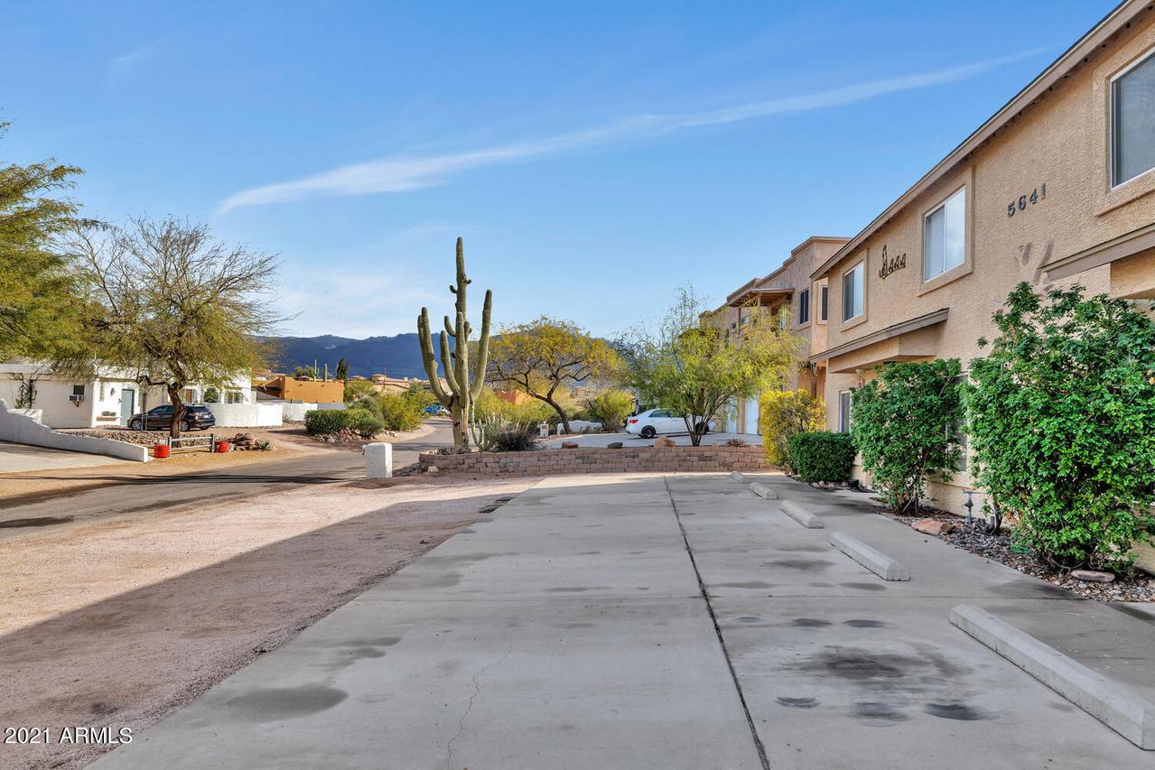 5641 S Jacaranda Rd., Gold Canyon, AZ 85218