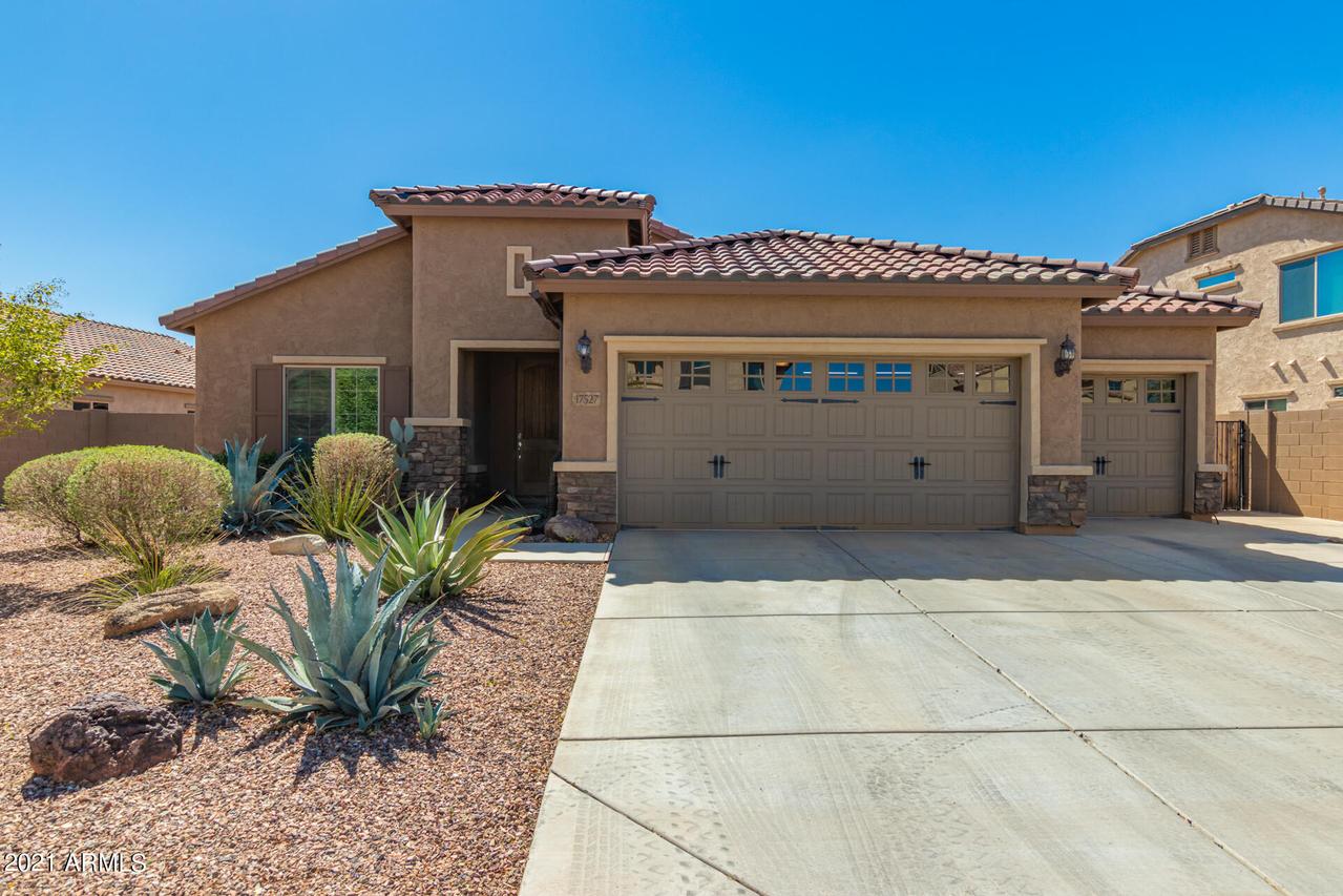 17527 W Buckhorn Tr., Surprise, AZ 85387