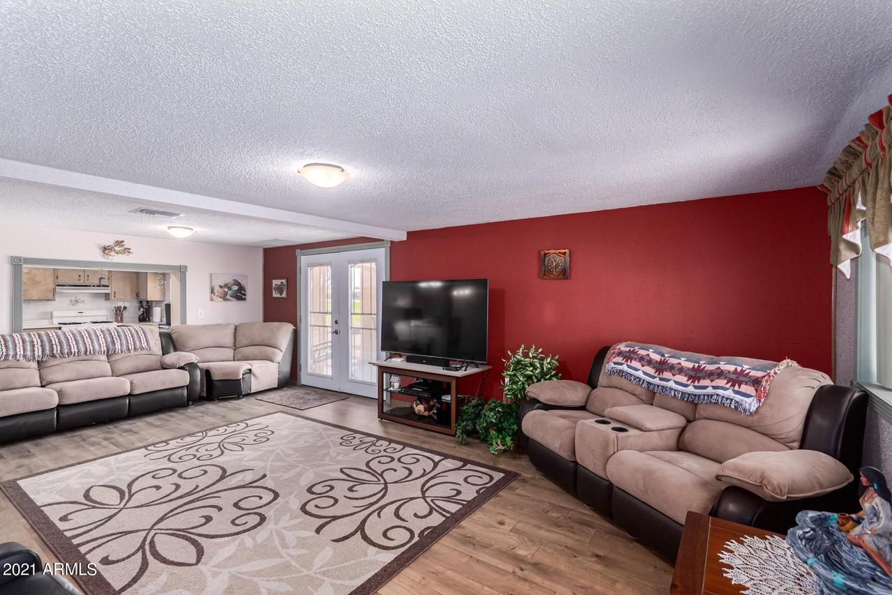 7301 E Juanita Ave., Mesa, AZ 85209